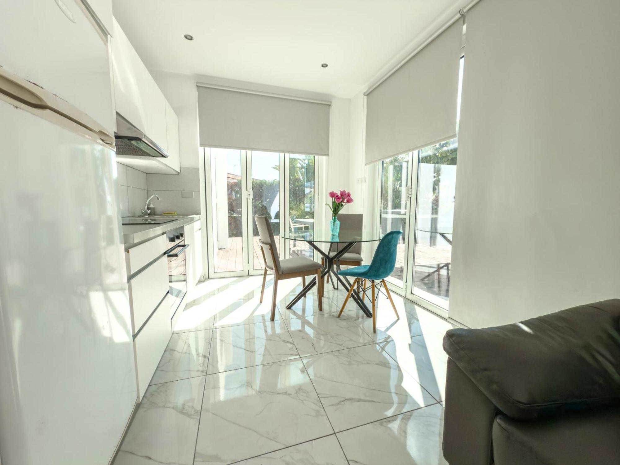 Apartment Nissi49 Boutique *