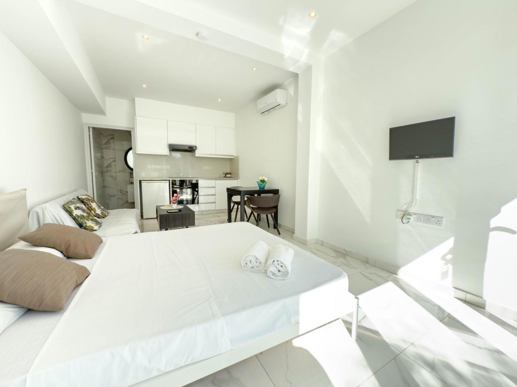 Nissi49 Boutique Ayia Napa